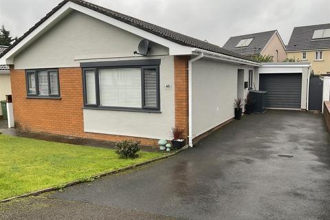 3 bedroom detached bungalow for sale, Llwyn Y Bryn, Ammanford