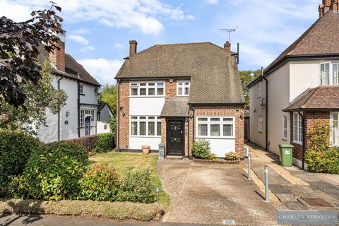 4 bedroom detached house for sale, Risebridge Road, Gidea Park