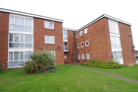 2 bedroom flat to rent, Pahang Place, Baldwins Lane, Croxley Green, WD3