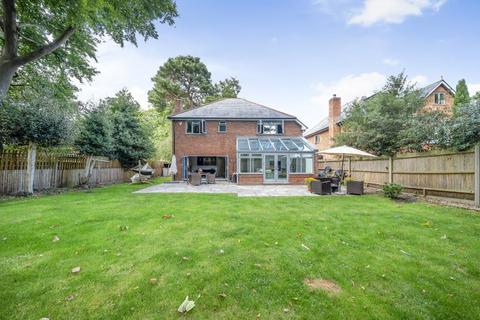 4 bedroom detached house for sale, Fleet,  Hampshire,  GU51