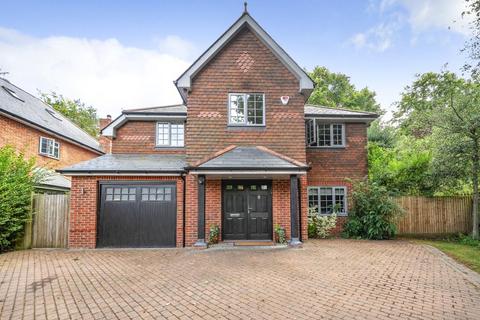 4 bedroom detached house for sale, Fleet,  Hampshire,  GU51