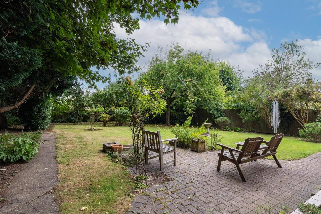 Garden-3.jpg