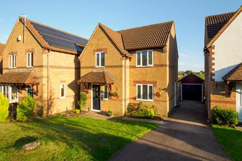 3 bedroom detached house for sale, Mount Pleasant Close, Lyminge, Folkestone, CT18