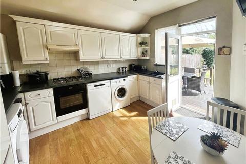 2 bedroom bungalow for sale, Trinity Road, Southend-on-Sea, Essex