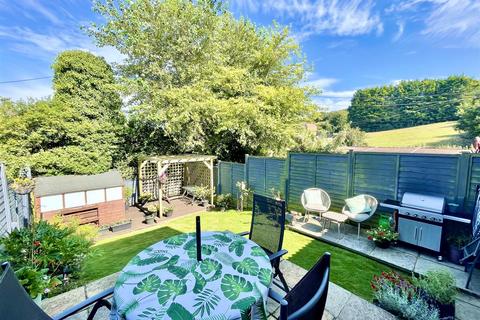 17 Brazen Close, Newhaven, BN9 9XZ