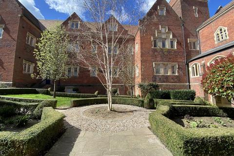 1 bedroom apartment for sale, The Galleries, Warley, Brentwood