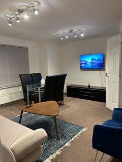 2 bedroom apartment to rent, Deanery Court, Manchester, M8