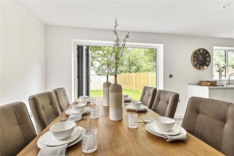 3 bedroom semi-detached house for sale, Edward Avenue, Bishopstoke, Hampshire, SO50