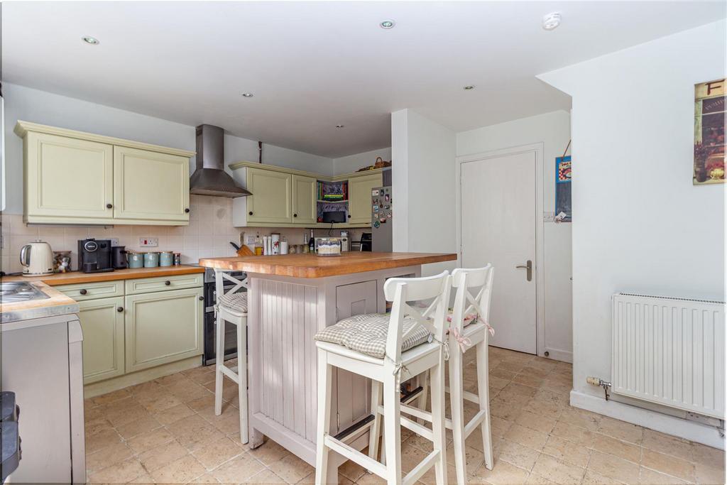 Kitchen-4.jpg