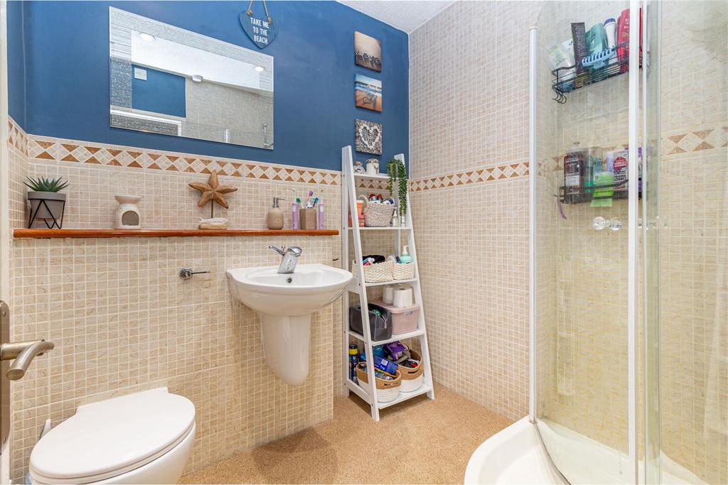 Bathroom-1.jpg