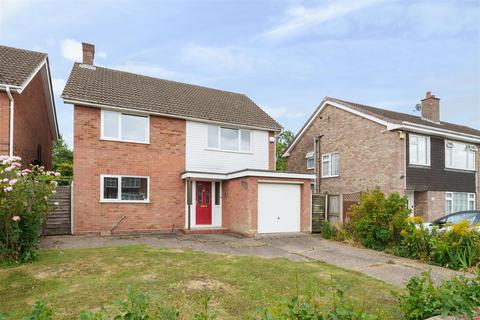 4 bedroom detached house for sale, Aspen Avenue, Bedford