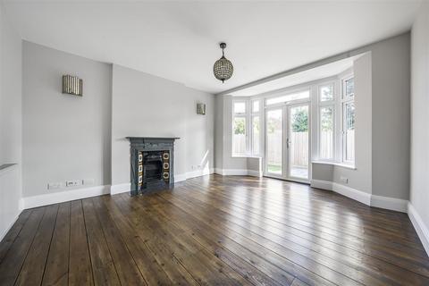 2 bedroom detached bungalow for sale, Stucley Road, Osterley