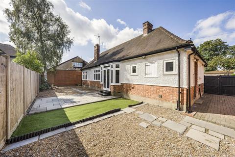 2 bedroom detached bungalow for sale, Stucley Road, Osterley