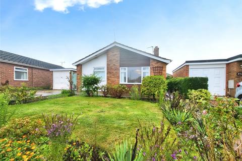 3 bedroom bungalow for sale, Stuart Close, Hethersett, Norwich, Norfolk, NR9