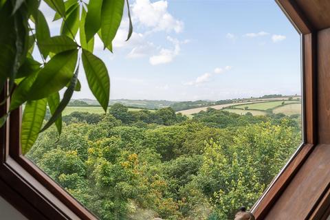 4 bedroom detached house for sale, Gwealhellis Warren, Helston