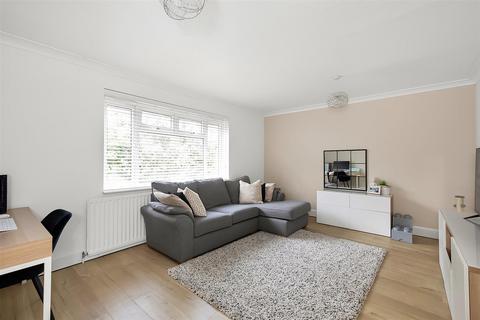 37 Partridge Knoll, Purley, CR8 1BS