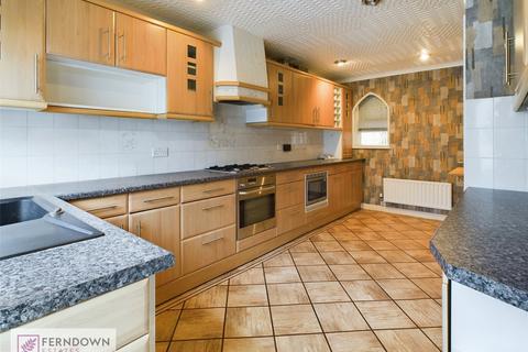 10 Burnthurst Crescent, Shirley, Solihull, B90 4UJ