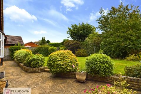 10 Burnthurst Crescent, Shirley, Solihull, B90 4UJ
