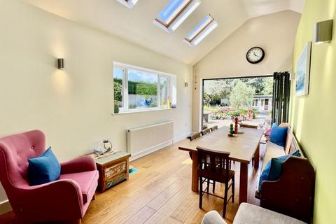 4 bedroom bungalow for sale, Cherry Tree Close, St Leonards, BH24 2QN