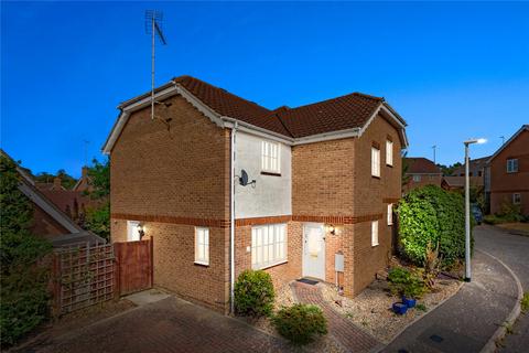 3 bedroom semi-detached house for sale, Rye Grass Way, Braintree, Essex, CM7