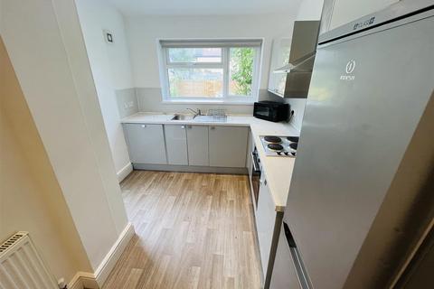 4 bedroom terraced house to rent, 18653411, Edna Avenue, Bristol