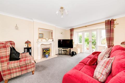 4 bedroom detached house for sale, Manor Gardens, Shafton, S72