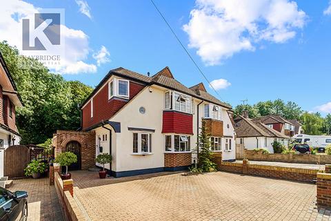 4 bedroom semi-detached house for sale, Beaufort Way, Epsom, KT17