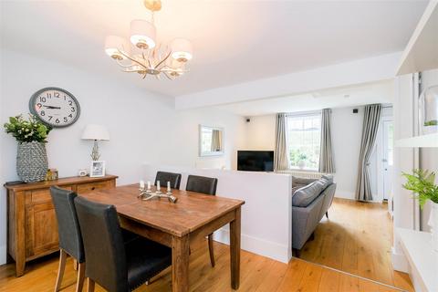 2 bedroom end of terrace house for sale, Baldwins Hill, Loughton