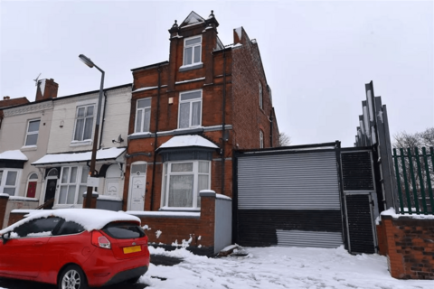 4 bedroom semi-detached house for sale, Smethwick, B