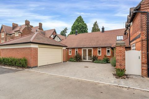 3 bedroom bungalow for sale, Church Leys, Rearsby LE7