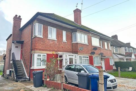 2 bedroom maisonette for sale, Southall UB1