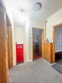 2 bedroom maisonette for sale, Southall UB1