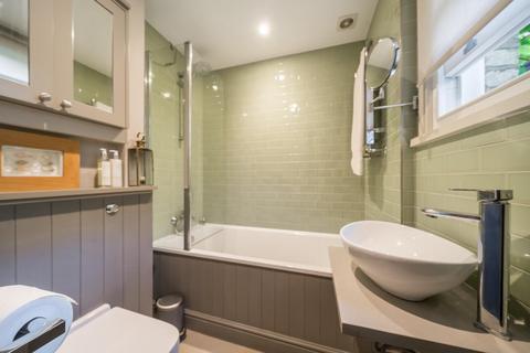2 Trentham Street, London, SW18 5AT