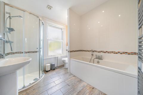64 Gander Green Lane, Sutton, SM1 2EJ