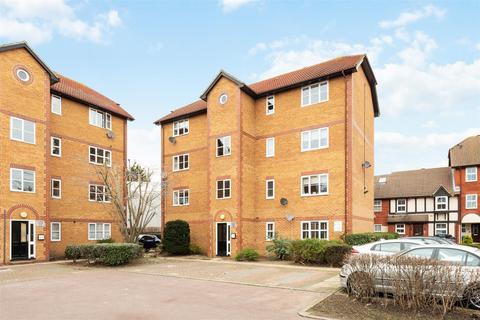 47 Cameron Square, Mitcham, CR4 3SH