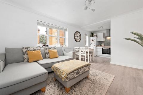 47 Cameron Square, Mitcham, CR4 3SH