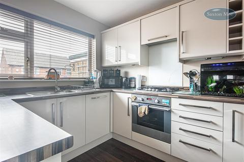 11 Barlow Road, Sheffield, S6 5HR