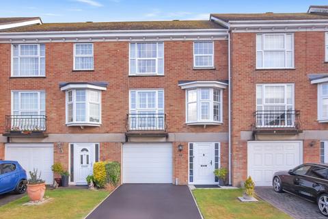 3 bedroom townhouse for sale, Fisher Close, Hythe, CT21