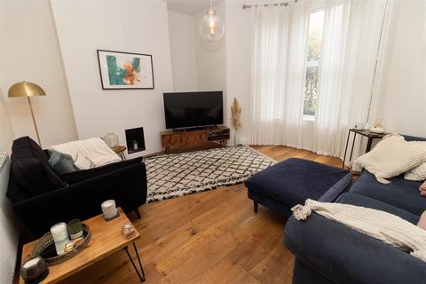 231 Bensham Road, Gateshead, NE8 1US
