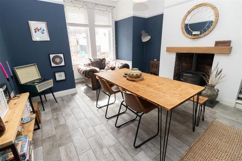 231 Bensham Road, Gateshead, NE8 1US