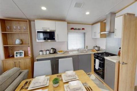 2 bedroom static caravan for sale, Wild Rose Holiday Park