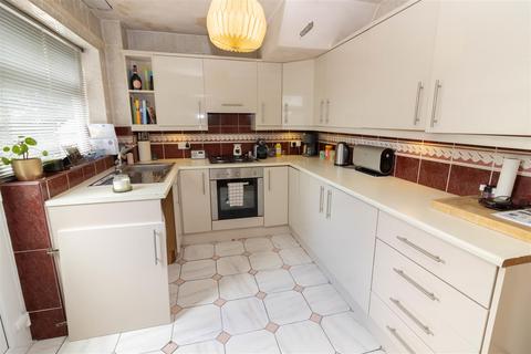 3 bedroom detached house for sale, Briarsyde Close, Newcastle Upon Tyne NE16