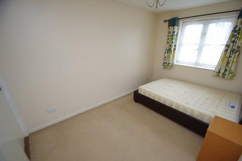 2 bedroom apartment to rent, Badminton House, Anglian Close, Watford, WD24