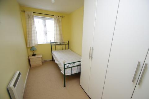 2 bedroom apartment to rent, Badminton House, Anglian Close, Watford, WD24