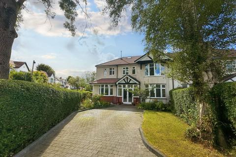 5 bedroom semi-detached house for sale, Woodhill Drive, Prestwich, M25