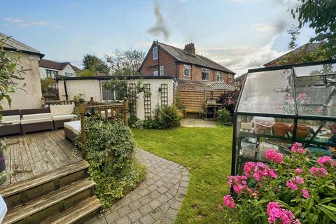 5 bedroom semi-detached house for sale, Woodhill Drive, Prestwich, M25