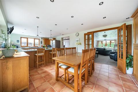 4 bedroom detached house for sale, Swillington Lane, Swillington, Leeds, West Yorkshire