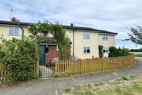 3 bedroom end of terrace house for sale, Wenham Road, Great Wenham, Colchester