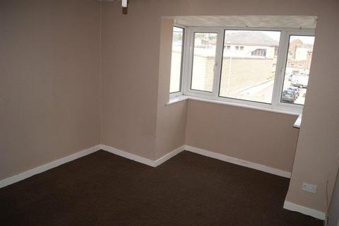 1 bedroom flat to rent, Brooksbank, Wakefield WF2