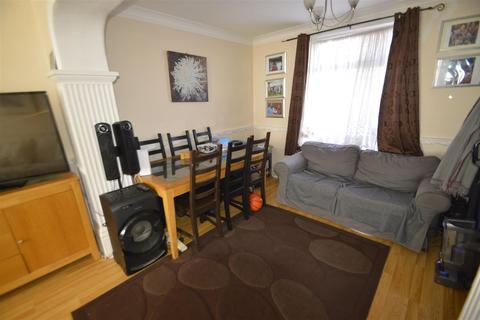 126 Reede Road, Dagenham, RM10 8DU